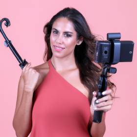 Profile picture of Alexa Davis